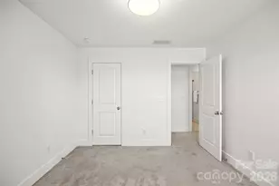 2411 Double Oaks Rd, Charlotte, NC 28206 - Photo 23