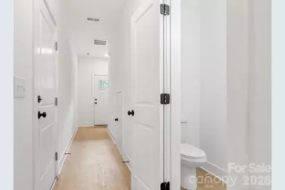 520 Carolyn Lane, Charlotte, NC 28213 - Photo 19