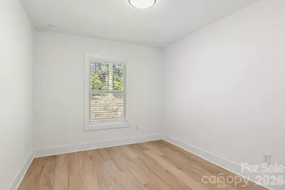 520 Carolyn Lane, Charlotte, NC 28213 - Photo 31