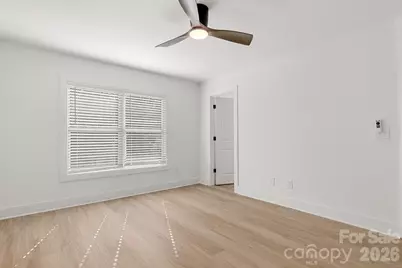 520 Carolyn Lane, Charlotte, NC 28213 - Photo 23