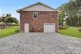 230 Blythewood Dr, Hendersonville, NC 28792 - Photo 43