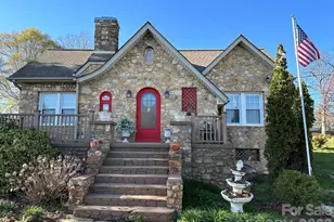 106 Myrtle St, Morganton, NC 28655 - Photo 1