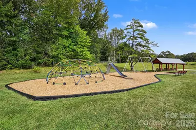 11538 Gelding Drive, Charlotte, NC 28215 - Photo 33