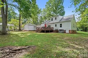 11538 Gelding Dr, Charlotte, NC 28215 - Photo 5