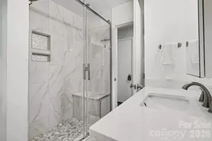 11538 Gelding Dr, Charlotte, NC 28215 - Photo 19