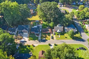 2019 St Mark St, Charlotte, NC 28216 - Photo 13