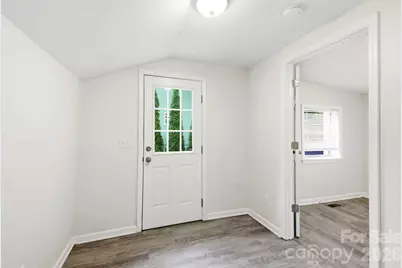 221 N Fork Road, Black Mountain, NC 28711 - Photo 9