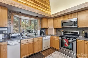 101 Ruffed Grouse Rd, Brevard, NC 28712 - Photo 15