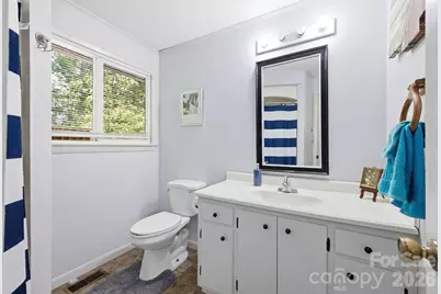 1332 Fairway Drive, Newton, NC 28658 - Photo 23