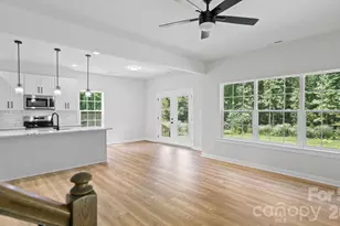 2519 Boulder Ln, Charlotte, NC 28269 - Photo 9