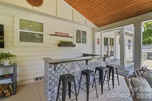 1901 Clearwood Ln, Charlotte, NC 28214 - Photo 29