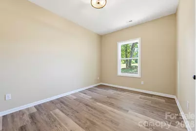611 E Sanders Road, Shelby, NC 28150 - Photo 33