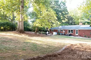 4764 Stafford Cir, Charlotte, NC 28211 - Photo 5