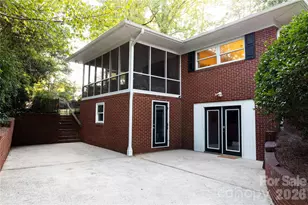 4764 Stafford Cir, Charlotte, NC 28211 - Photo 3