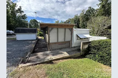 114 Pine Street, New London, NC 28127 - Photo 23