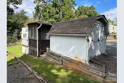 114 Pine Street, New London, NC 28127 - Photo 3
