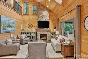 3050 Green River Cove Rd, Saluda, NC 28773 - Photo 11