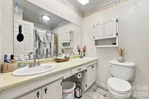 7 Fieldcrest Cir, Asheville, NC 28806 - Photo 13