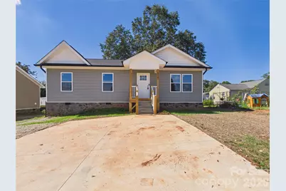 210 22nd Avenue Place NE, Hickory, NC 28601 - Photo 3