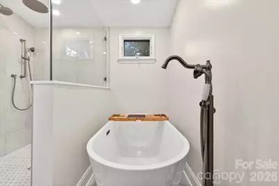 2121 Charlotte Drive, Charlotte, NC 28203 - Photo 33