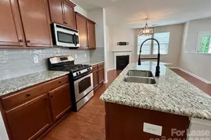 8245 Viewpoint Lane, Cornelius, NC 28031 - Photo 9