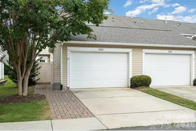 8245 Viewpoint Lane, Cornelius, NC 28031 - Photo 3