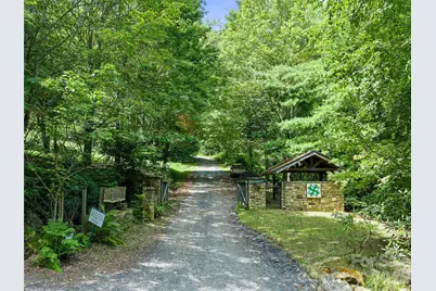 000 Winterberry Road #25, Burnsville, NC 28714 - Photo 17