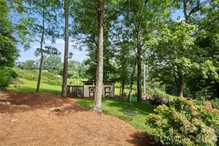 349 View Rock Ln, Hendersonville, NC 28791 - Photo 35