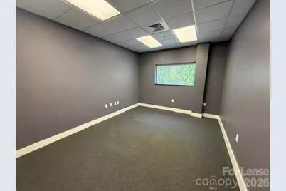 2315 Catawba Valley Boulevard SE #1, Hickory, NC 28602 - Photo 9