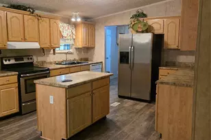 1409 Clayton Dr, Chester, SC 29706 - Photo 3