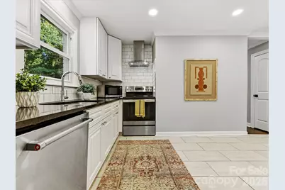5726 Sharon Road, Charlotte, NC 28210 - Photo 11