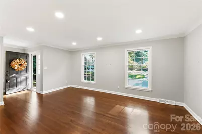 5726 Sharon Road, Charlotte, NC 28210 - Photo 5