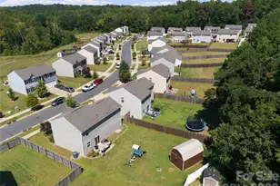 2438 Thorn Spring Ln SE, Concord, NC 28025 - Photo 3