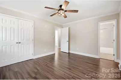 4400 Strangford Avenue, Charlotte, NC 28215 - Photo 31