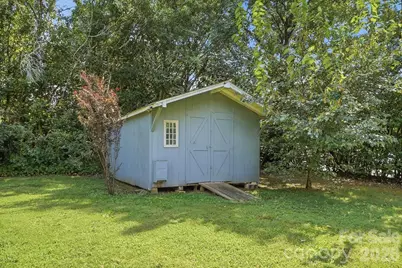 4400 Strangford Avenue, Charlotte, NC 28215 - Photo 45