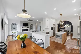 6719 Seton House Ln, Charlotte, NC 28277 - Photo 19