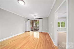 300 W 5th St, Charlotte, NC 28202 - Photo 9