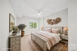 300 W 5th St, Charlotte, NC 28202 - Photo 23