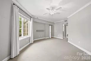 300 W 5th St, Charlotte, NC 28202 - Photo 31