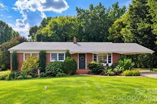 561 Forest Way Dr, Fort Mill, SC 29715 - Photo 1