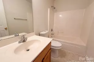 3527 Mallory Taylor Ln, Charlotte, NC 28216 - Photo 23