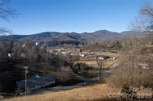 223 Cherry St, Sylva, NC 28779 - Photo 3