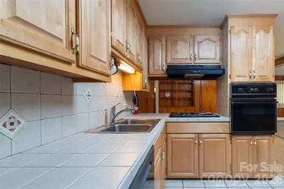 223 Cherry Street, Sylva, NC 28779 - Photo 15
