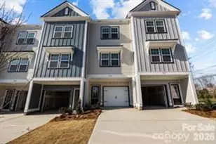 3204 Butler Hl Dr, Matthews, NC 28105 - Photo 1