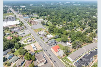 2303 E Main Street, Lincolnton, NC 28092 - Photo 7