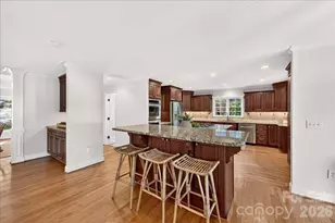 5400 McAlpine Farm Rd, Charlotte, NC 28226 - Photo 13