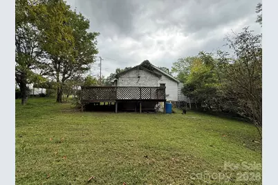 68 Morris Avenue, Marion, NC 28752 - Photo 9