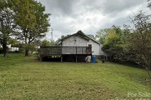 68 Morris Ave, Marion, NC 28752 - Photo 9