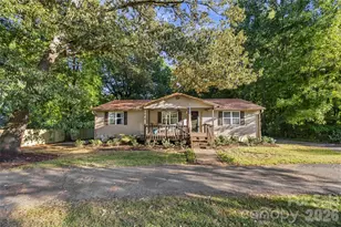 7316 Neal Rd, Charlotte, NC 28262 - Photo 3