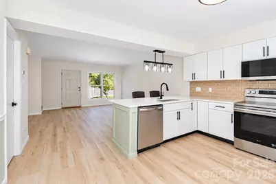 205 S Academy Street, Mooresville, NC 28115 - Photo 11